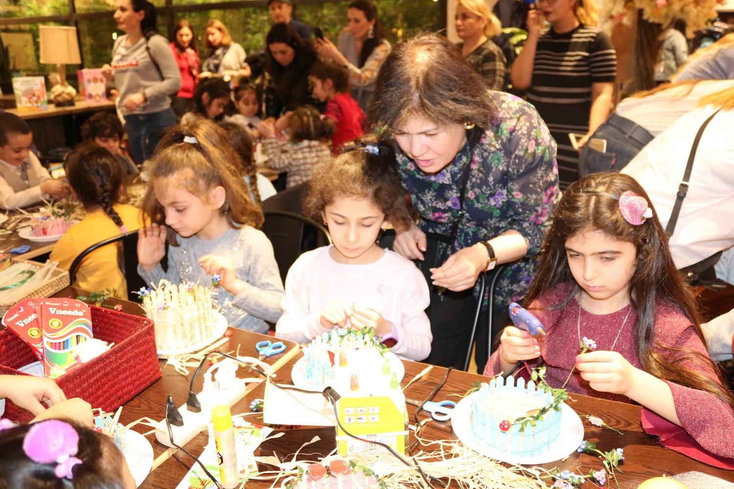 Final arts & crafts lesson for children devoted to Novruz holiday