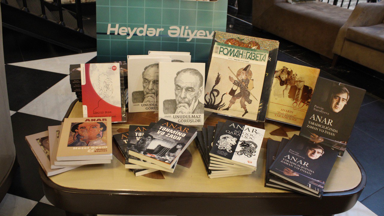 Народный писатель Анар стал очередным гостем проекта «MədəniyyətimİZ»
