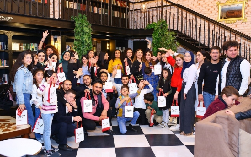 Sign language interpreted poetry evening held at Baku Book Center