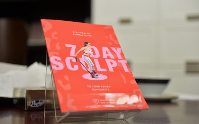 “7 day body sculpt” book by Francesca Giacomini unveiled at Baku Book Center