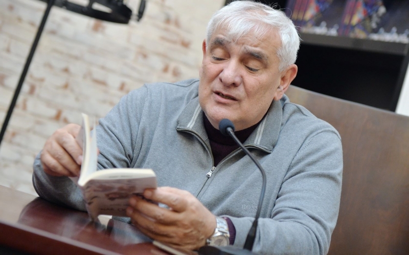 Baku Book Center hosts meeting with writer Kamal Abdullah