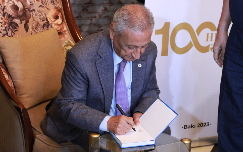 “ICT Strategy of National Leader Heydar Aliyev” book launched at Baku Book Center
