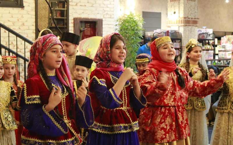 Baku Book Center xüsusi qayğıya ehtiyacı olan uşaqlar üçün Novruz şənliyi təşkil edib