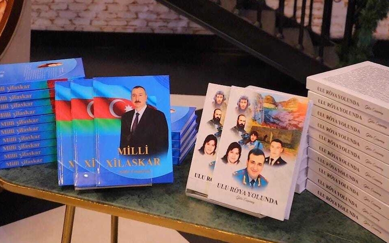 Bakı Kitab Mərkəzində Gülər Coşqunsoyun kitablarının təqdimatı və imza günü keçirilib